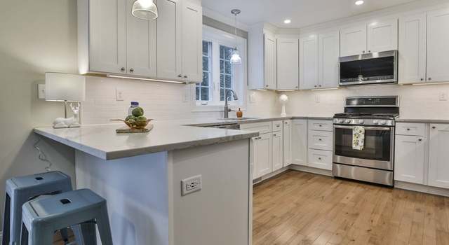 Photo of 139 Franklin St Unit B, Stoneham, MA 02180