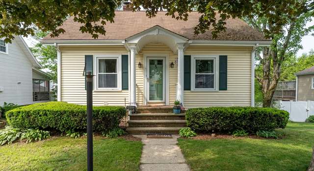Photo of 43 E Cross St, Norwood, MA 02062