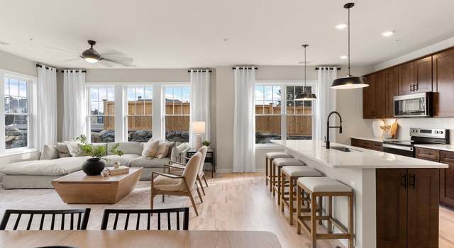 Photo of 4 Winslow Ln #412, Grafton, MA 01536