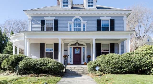 Photo of 11 Westland St, Worcester, MA 01602