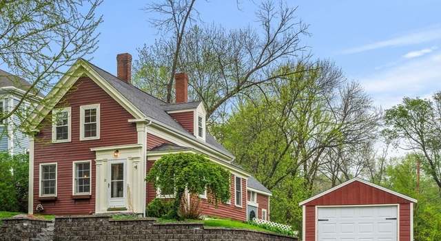 Photo of 11 S Pleasant St, Merrimac, MA 01860