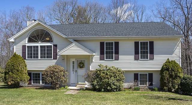 Photo of 4 Wendy Pl, Leicester, MA 01542