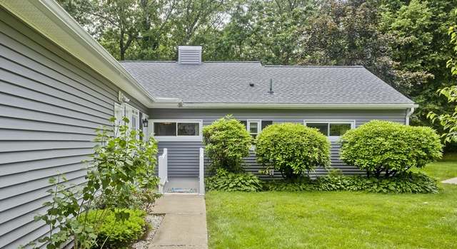 Photo of 83 Horseshoe Dr #83, Chicopee, MA 01022