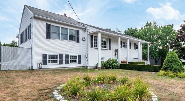 Photo of 9 Young Farm Rd, Methuen, MA 01844