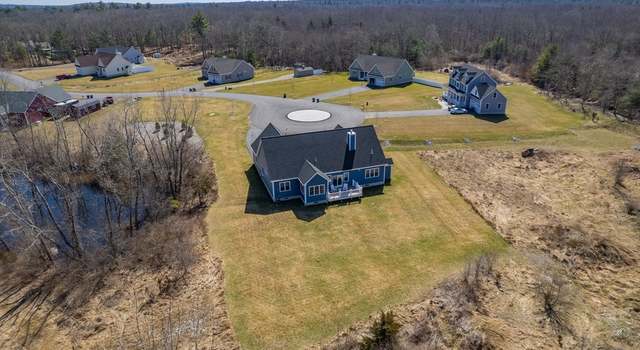 Photo of 14 Blue Heron Dr, Rehoboth, MA 02769
