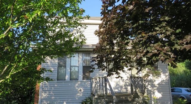 Photo of 52 Quincy St, Holbrook, MA 02343