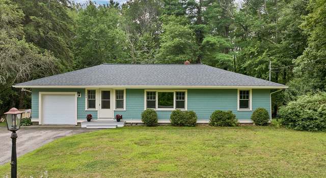 Property at 104 Kensington Rd, Hampton Falls, NH 03844, 2 beds, 1 bath