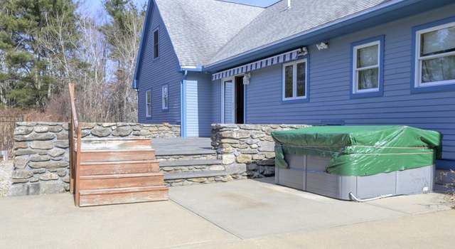 Photo of 79 Wellington Rd, Templeton, MA 01468