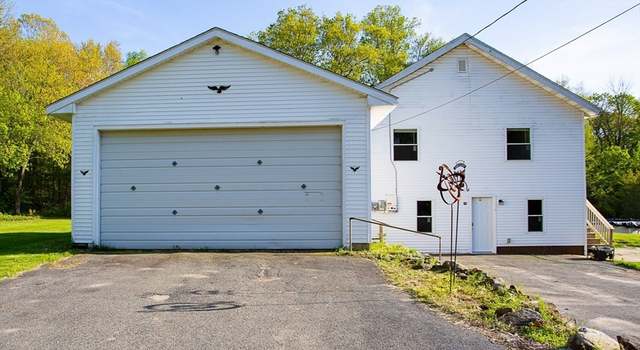 Photo of 76 Kennedy Rd, West Brookfield, MA 01585