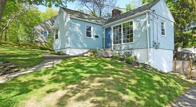 Photo of 12 Prouty Ln, Worcester, MA 01602