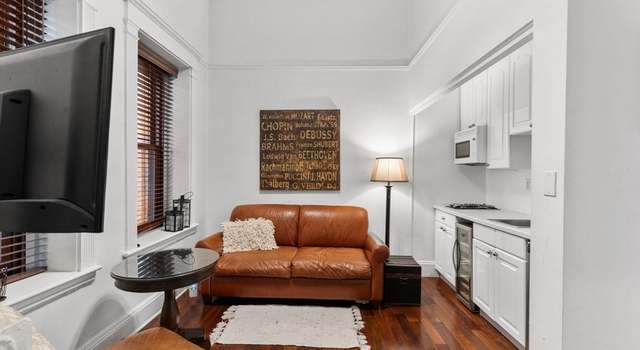 Photo of 8 Garrison St #100, Boston, MA 02116