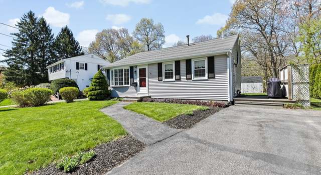 Photo of 44 Eastfield Dr, Brockton, MA 02302