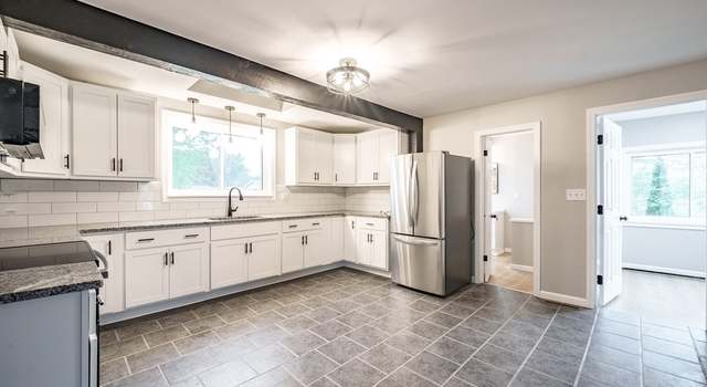 Photo of 19 Montello Rd, Chicopee, MA 01013