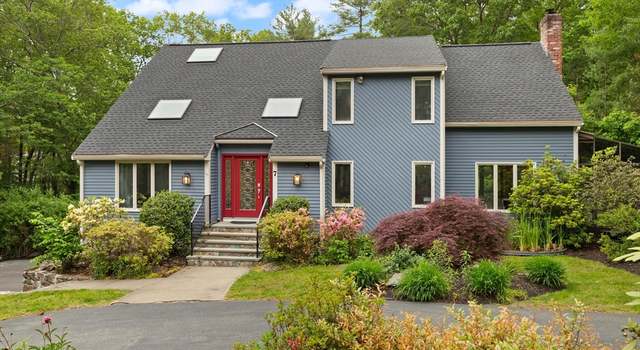 Photo of 7 Merifield Ln, Natick, MA 01760