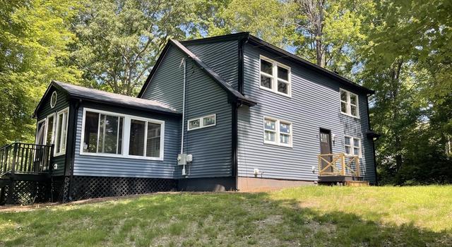 Photo of 11 Pleasant St, Assonet, MA 02702