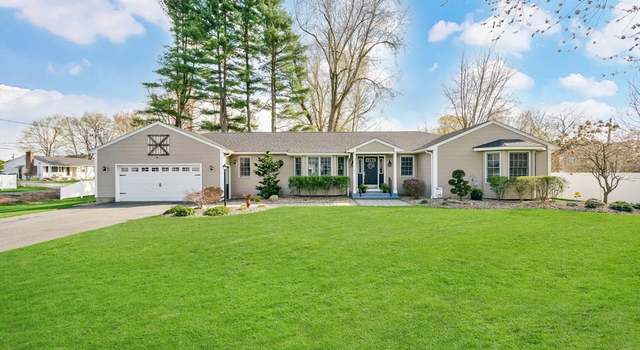 Photo of 61 Warren St, Agawam, MA 01001