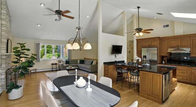 Photo of 45 Susan Dr, Saugus, MA 01906