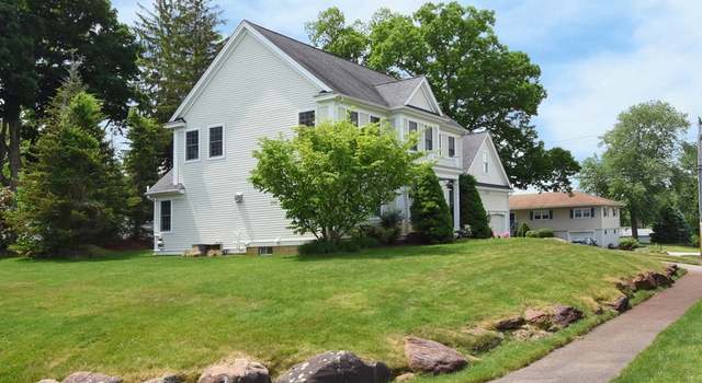 Photo of 2 Silver Gate Cir, Shrewsbury, MA 01545