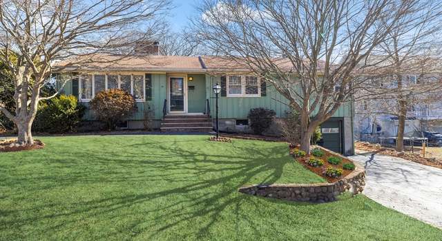 Photo of 14 Bacon Dr, Saugus, MA 01906