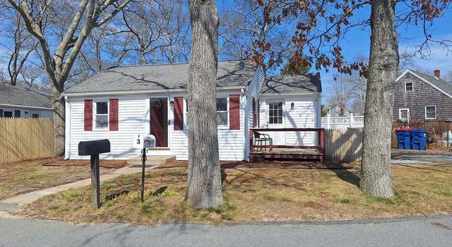 Photo of 3 Aztec Dr, Wareham, MA 02532