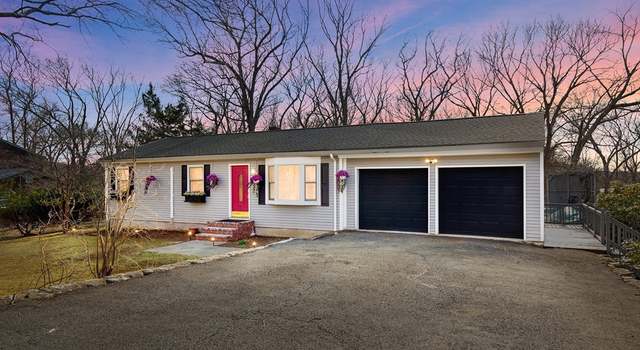 Photo of 2 Freeman St, Berkley, MA 02779