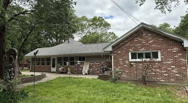 Photo of 166 Fairview Ave, Rehoboth, MA 02769