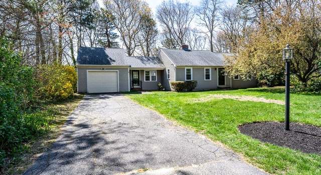 Photo of 52 Cap'n Jac's Rd, Barnstable, MA 02632