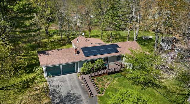 Photo of 89 Pondview Dr, Amherst, MA 01002