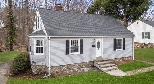 Photo of 27 Maple Ter, Southbridge, MA 01550