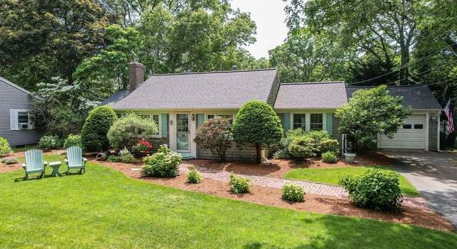 Photo of 105 Pond St, South Yarmouth, MA 02664