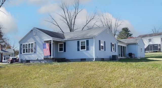 Photo of 110 Circle Dr, West Springfield, MA 01089