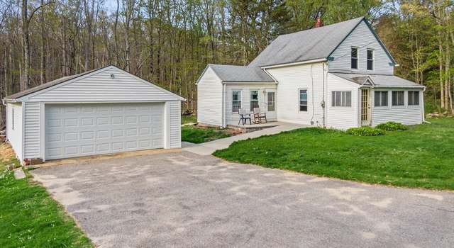 Photo of 44 Bates St, North Brookfield, MA 01535