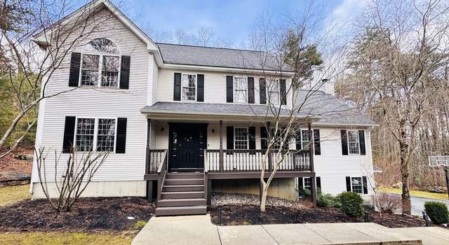 Photo of 28 Preserve Way, Sturbridge, MA 01566