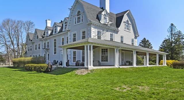 Photo of 824 Tucker Rd, Dartmouth, MA 02747