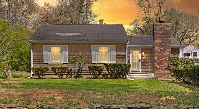 Photo of 19 Cross St, Halifax, MA 02338