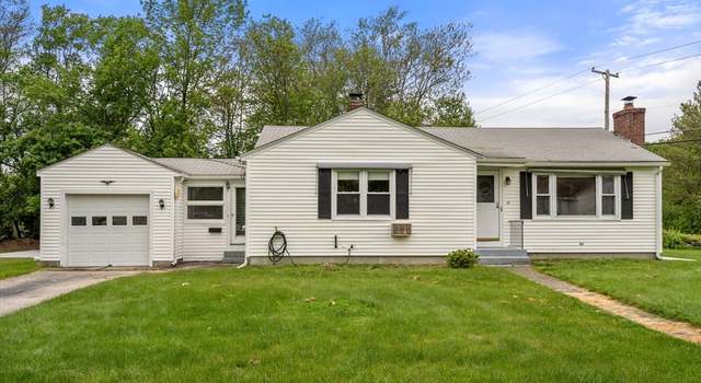 Photo of 10 Sunset Dr, Northbridge, MA 01588