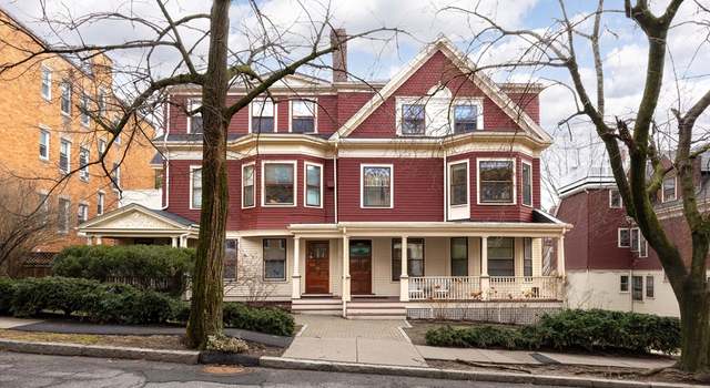 Photo of 15 Fairbanks St #1, Brookline, MA 02446