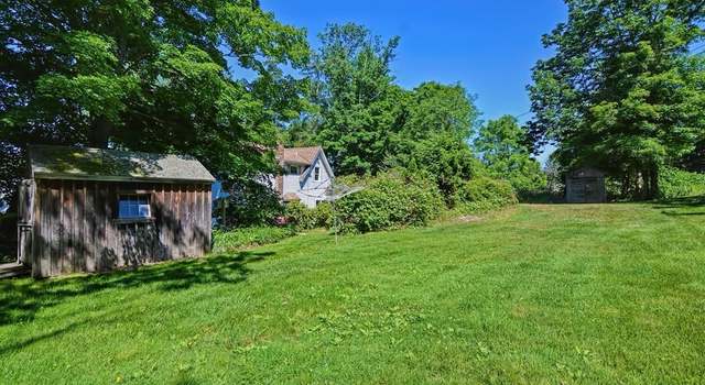 Photo of 22 Maple St, Brookfield, MA 01506