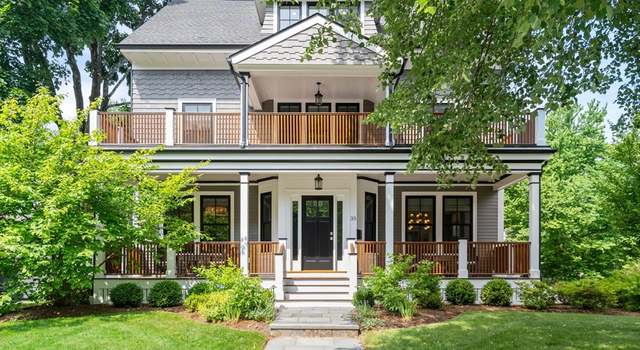 Photo of 35 Lenox St, Newton, MA 02465