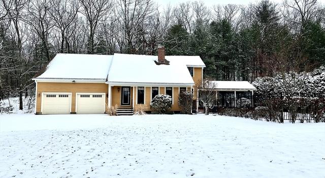 Photo of 112 Federal St, Montague, MA 01349