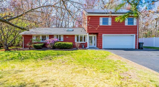 Photo of 374 Woburn St, Lexington, MA 02420