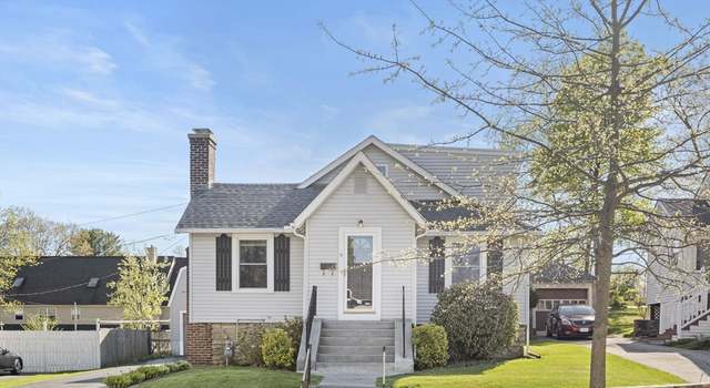 Photo of 14 Knowles Rd, Worcester, MA 01602