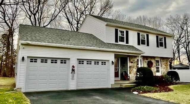 Photo of 127 Schoolhouse Rd, Chicopee, MA 01020