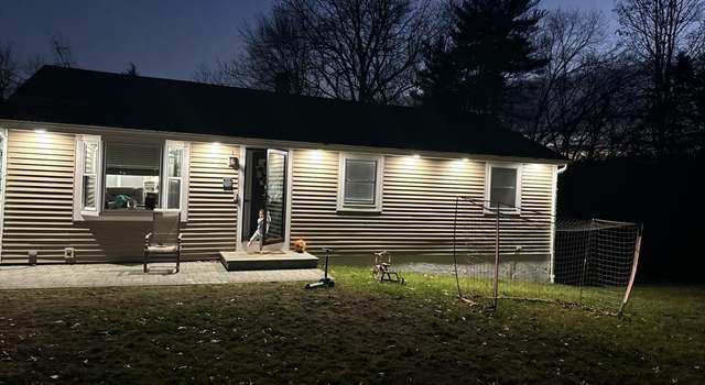Photo of 80 Florence Dr, Blackstone, MA 01504