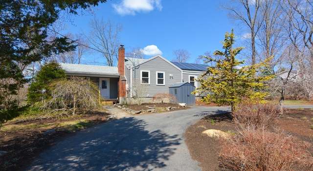 Photo of 41 Flint Rd, Acton, MA 01720
