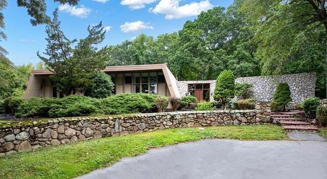 Photo of 166 Lourdes Rd, Somerset, MA 02726
