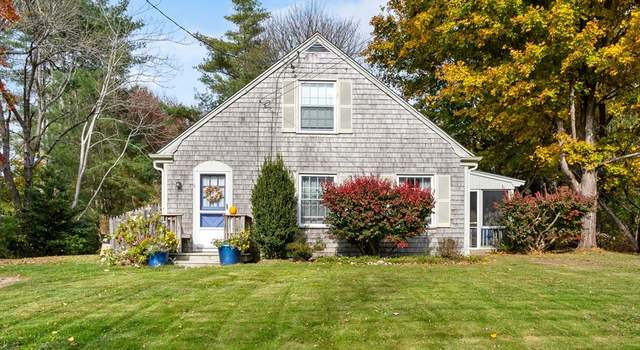 Photo of 5 Captain's Ln, Mattapoisett, MA 02739