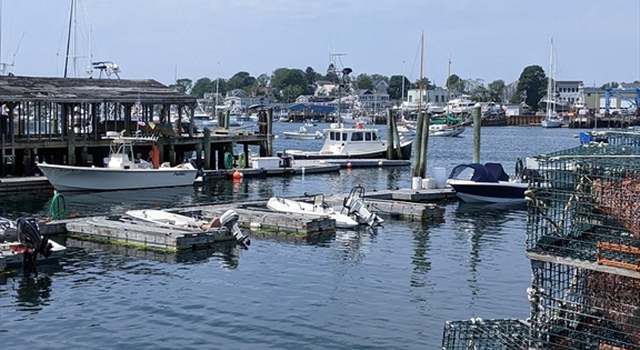 Photo of 5 Pirates Ln Unit B, Gloucester, MA 01930