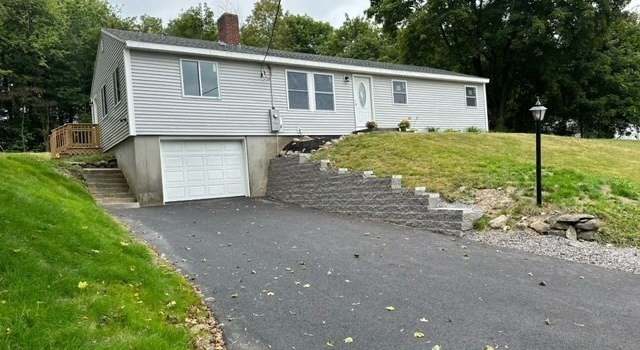 Photo of 11 Hilltop Dr, Sterling, MA 01564