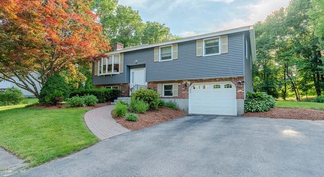 Photo of 13 Cove St, Chelmsford, MA 01824